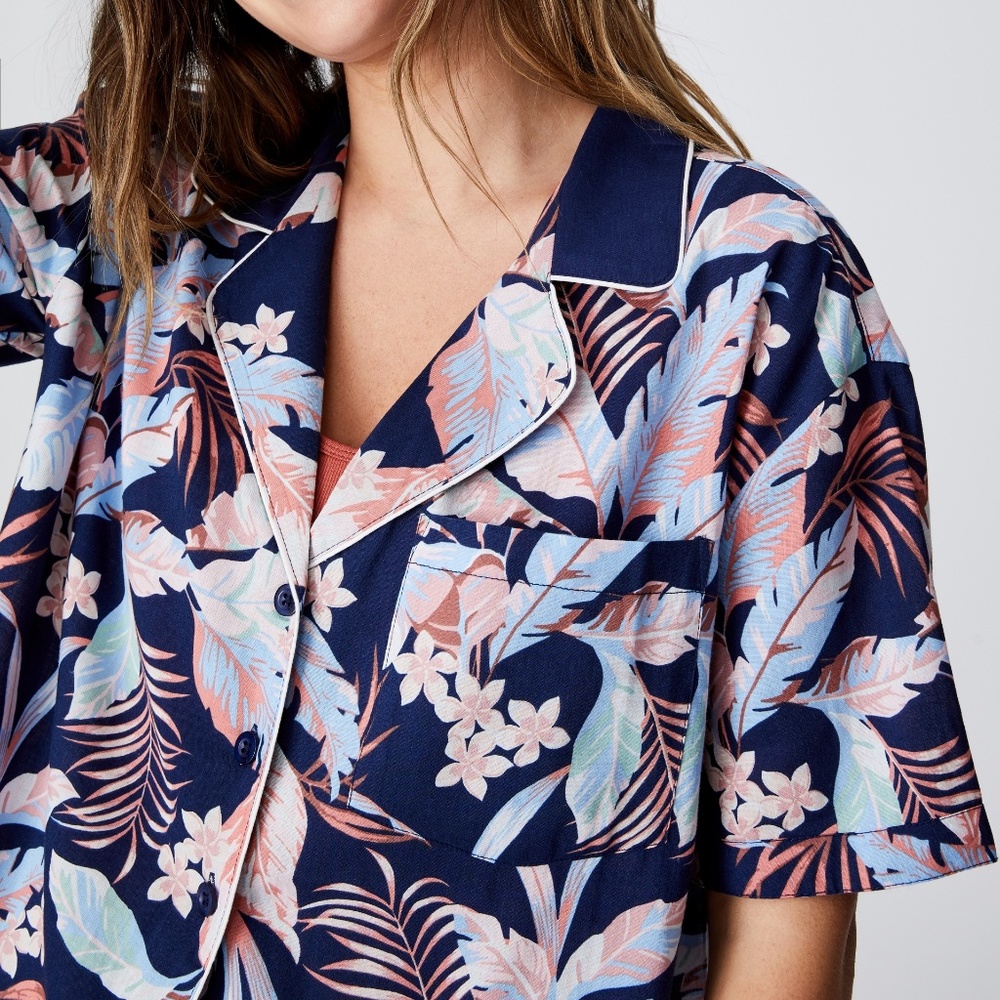 COTTON ON Women's Tropical Short Sleeve Shirt S